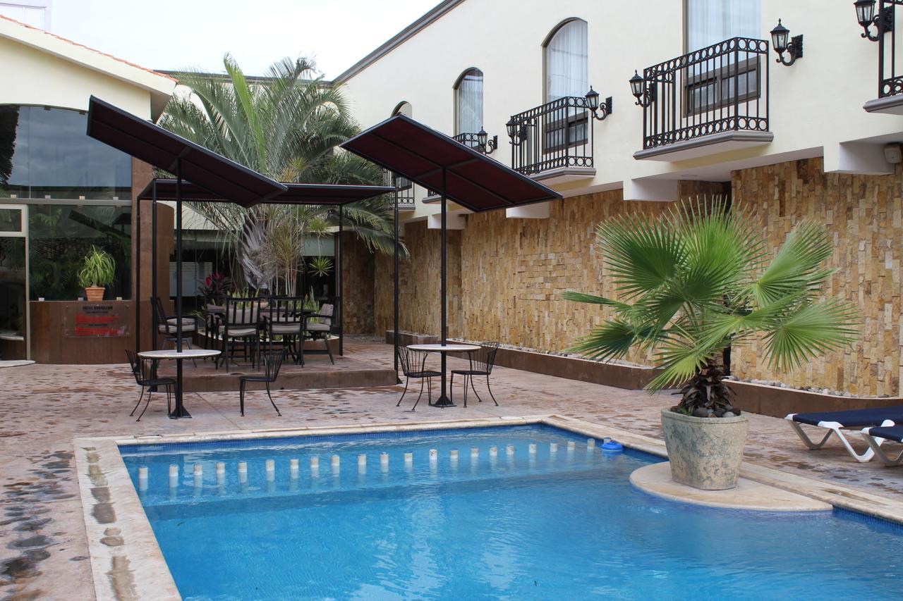 Hotel Dubrovnik Merida Bagian luar foto