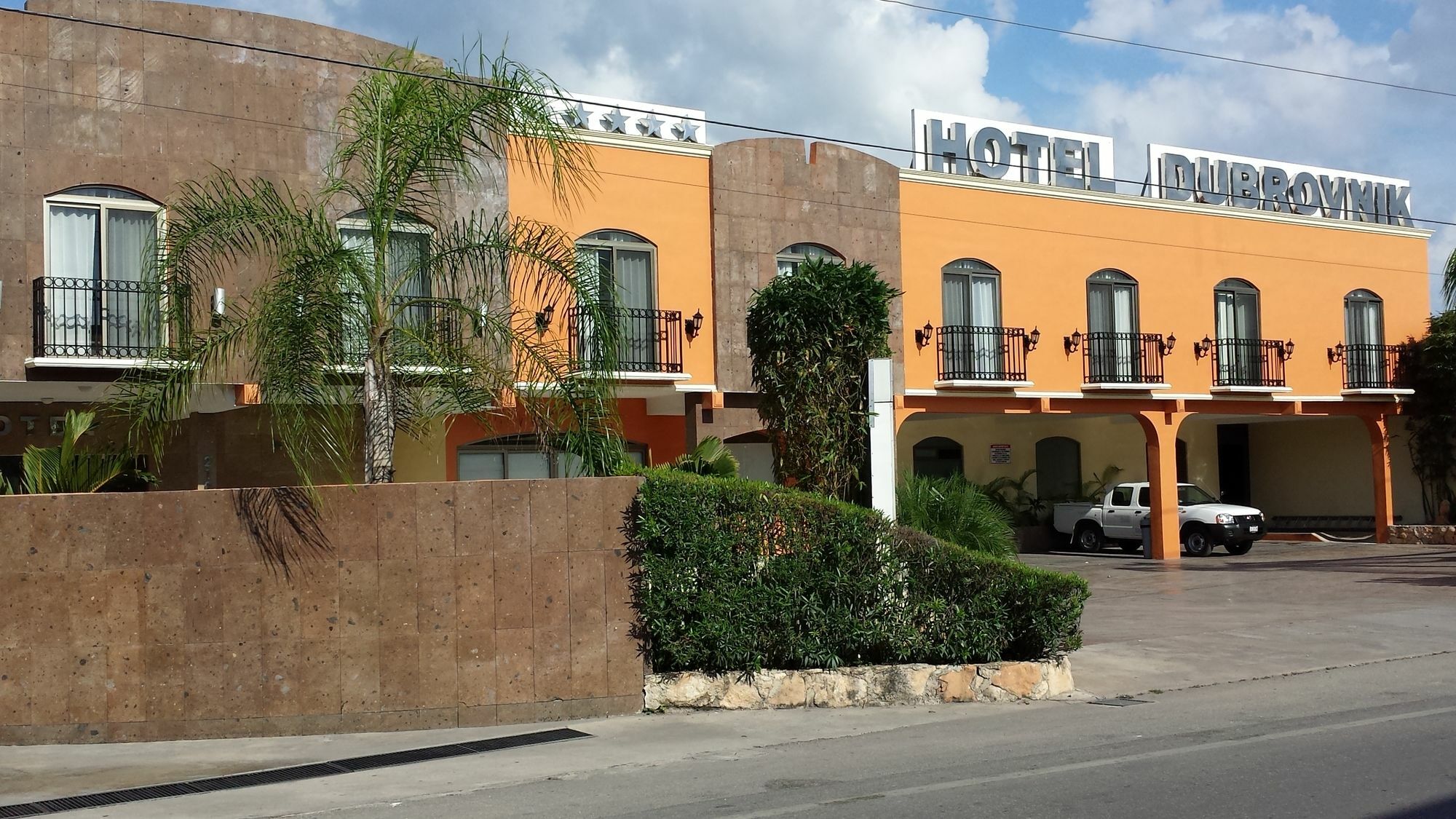 Hotel Dubrovnik Merida Bagian luar foto