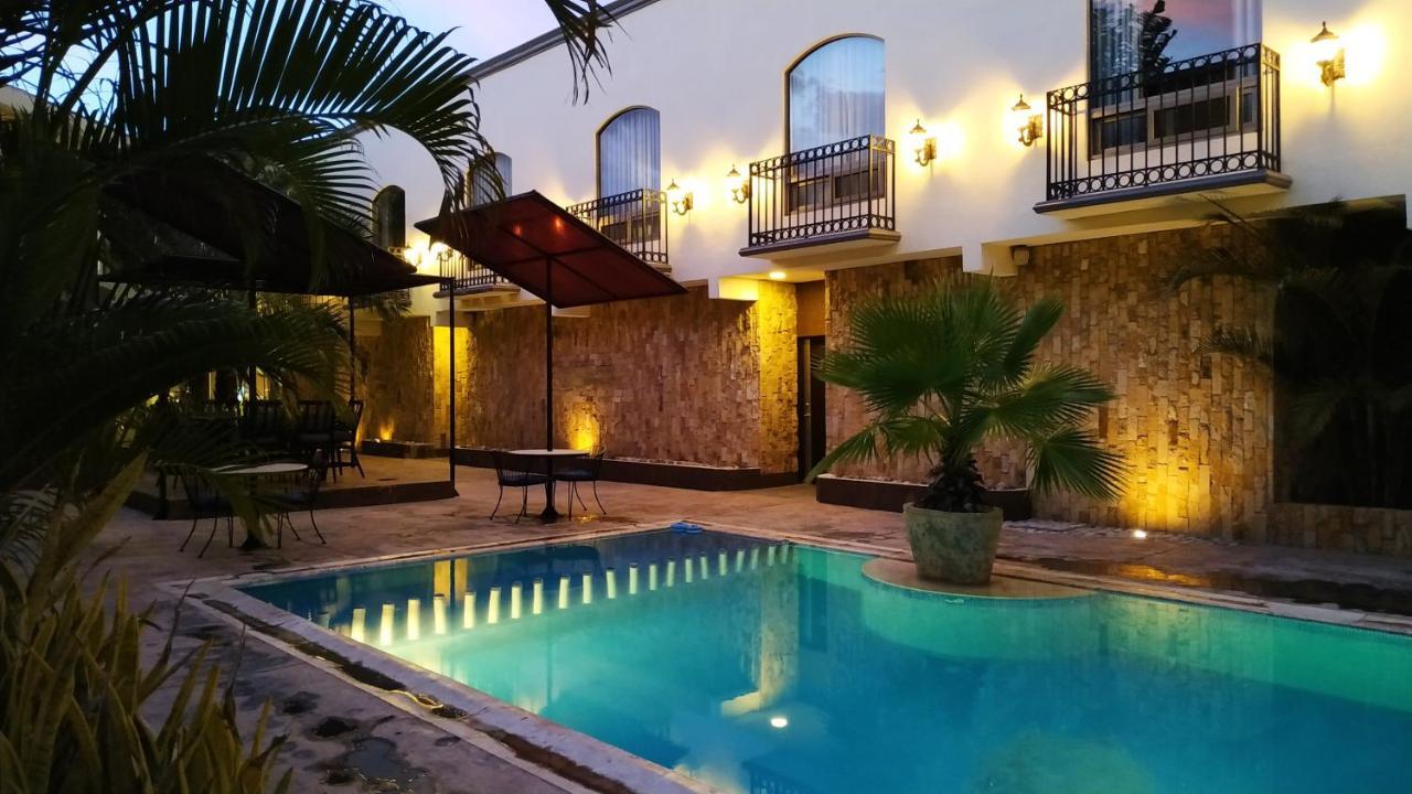 Hotel Dubrovnik Merida Bagian luar foto