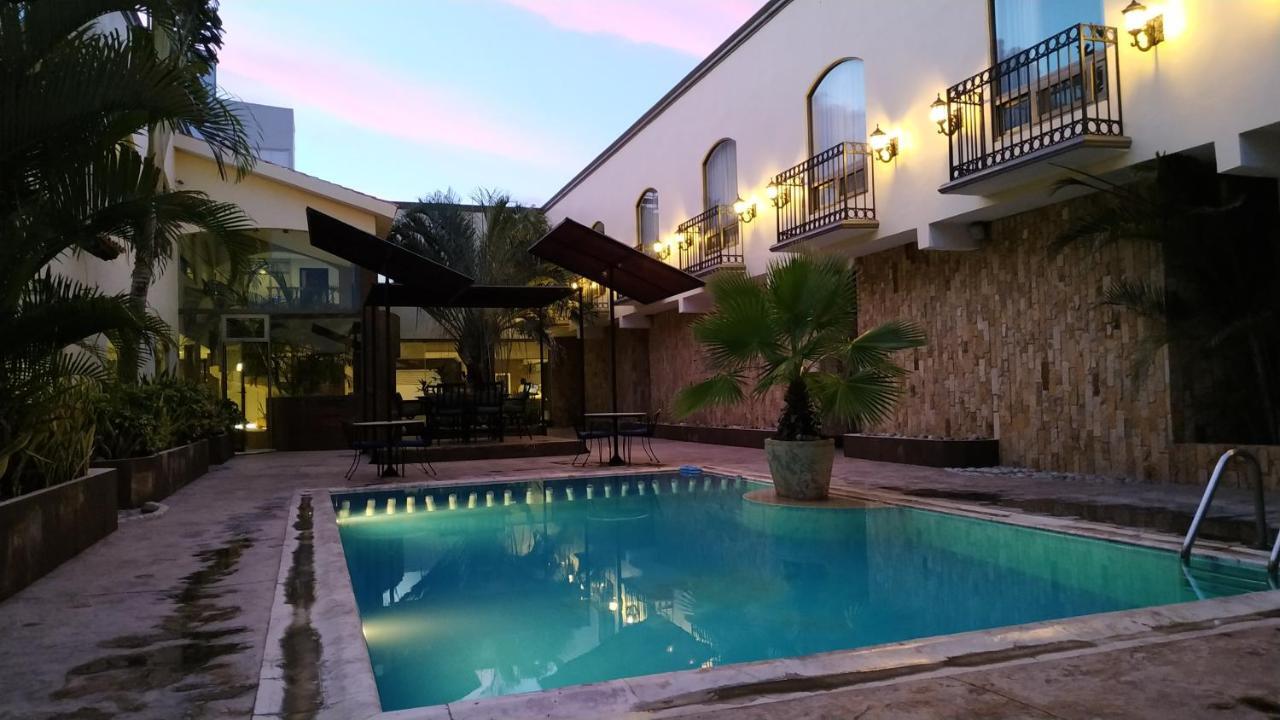 Hotel Dubrovnik Merida Bagian luar foto