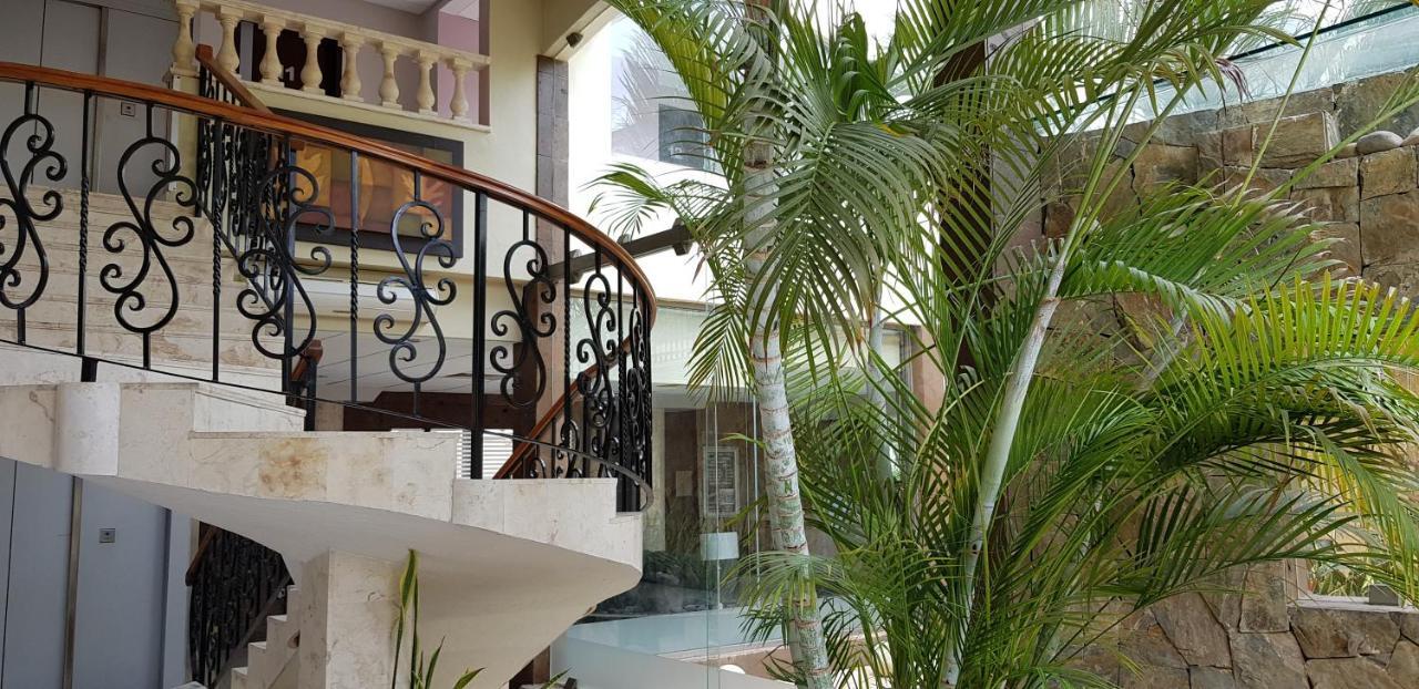 Hotel Dubrovnik Merida Bagian luar foto